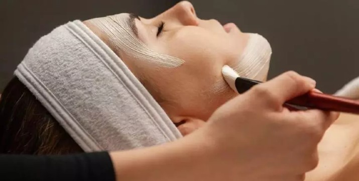 19€ από 38€ (-50%)  για ενυδάτωση προσώπου & βαθύ καθαρισμό προσώπου, από το Stars Nails στα Σεπόλια (μόλις 5 λεπτά από τον Σταθμό Μετρό)!!